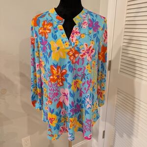 Floral Women's Blouse - Multicolor Size M Good For L New With Tag